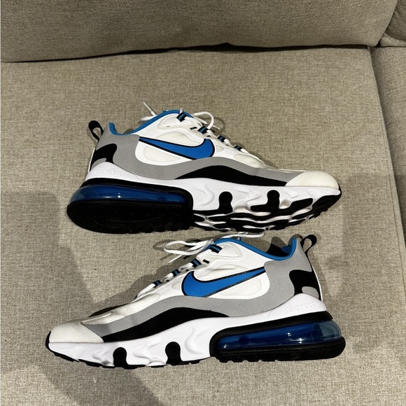 Nike Air 270 React White and Blue - Picture 1 of 8